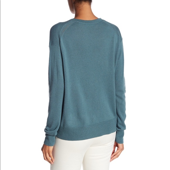 VINCE CASHMERE SWEATER - Picture 2 of 5